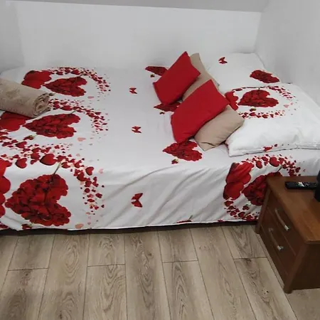 Fiona3 Centrum700m Parking Bezplatny Monitorowany Salon Tv Sypialnia Tv Lazienka Kuchnia Rekuperacja Апартаменты Карпач