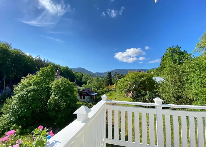 Fiona3 Centrum700m Parking Bezplatny Monitorowany Salon Tv Sypialnia Tv Lazienka Kuchnia Rekuperacja Lägenhet Karpacz