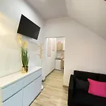 Apartamento Fiona3 Centrum700m Parking Bezplatny Monitorowany Salon Tv Sypialnia Tv Lazienka Kuchnia Rekuperacja