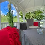 Apartamento Fiona3 Centrum700m Parking Bezplatny Monitorowany Salon Tv Sypialnia Tv Lazienka Kuchnia Rekuperacja