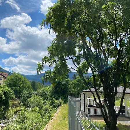 Fiona3 Centrum700m Parking Bezplatny Monitorowany Salon Tv Sypialnia Tv Lazienka Kuchnia Rekuperacja * Karpacz