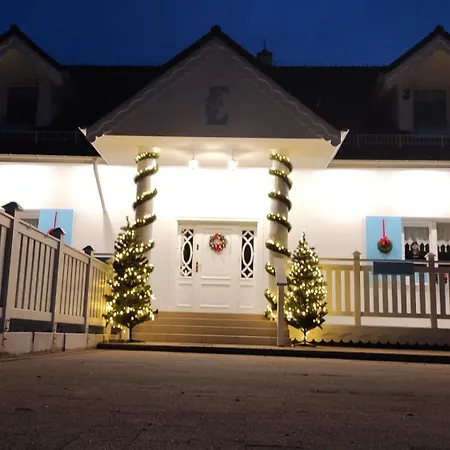 Daire Fiona3 Centrum700m Parking Bezplatny Monitorowany Salon Tv Sypialnia Tv Lazienka Kuchnia Rekuperacja *