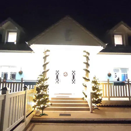 Fiona3 Centrum700m Parking Bezplatny Monitorowany Salon Tv Sypialnia Tv Lazienka Kuchnia Rekuperacja Daire Karpacz