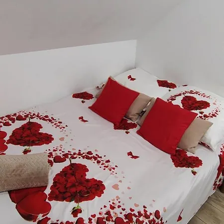 Fiona3 Centrum700m Parking Bezplatny Monitorowany Salon Tv Sypialnia Tv Lazienka Kuchnia Rekuperacja קרפאז'