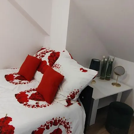 Fiona3 Centrum700m Parking Bezplatny Monitorowany Salon Tv Sypialnia Tv Lazienka Kuchnia Rekuperacja * קרפאז'